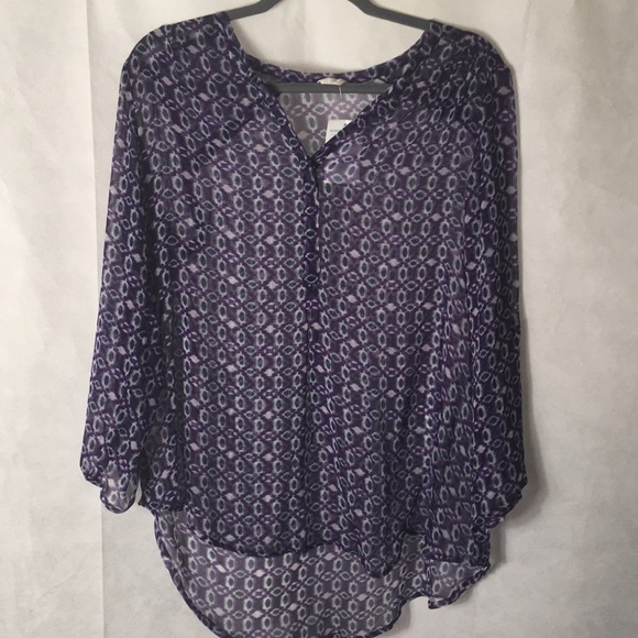 5/$25 Sheer Tops Size Small &XS - Picture 4 of 6